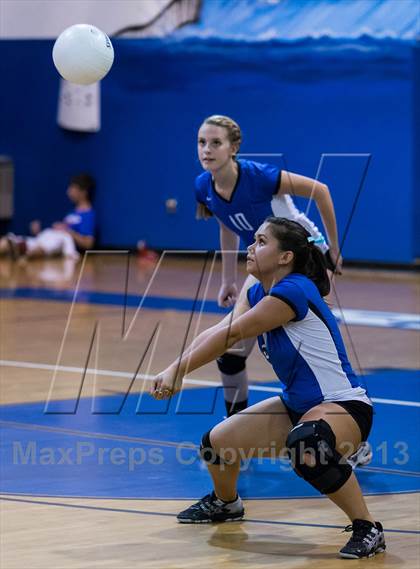 Thumbnail 1 in Newsome @ Riverview photogallery.