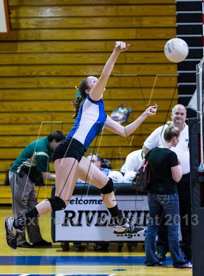 Thumbnail 2 in Newsome @ Riverview photogallery.
