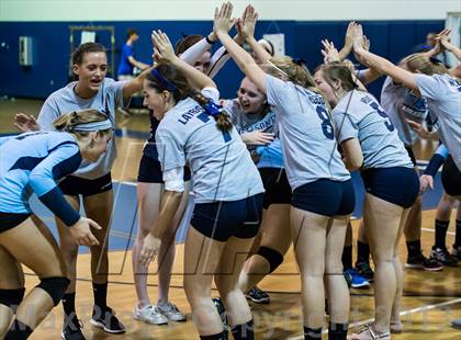 Thumbnail 1 in Newsome @ Riverview photogallery.