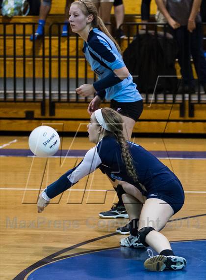 Thumbnail 3 in Newsome @ Riverview photogallery.