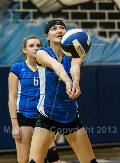 Thumbnail 1 in Newsome @ Riverview photogallery.