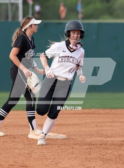 Thumbnail 3 in Churchill vs Clark photogallery.