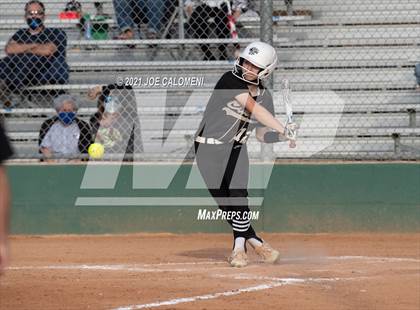 Thumbnail 3 in Churchill vs Clark photogallery.