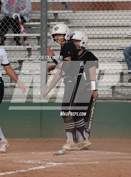 Thumbnail 2 in Churchill vs Clark photogallery.