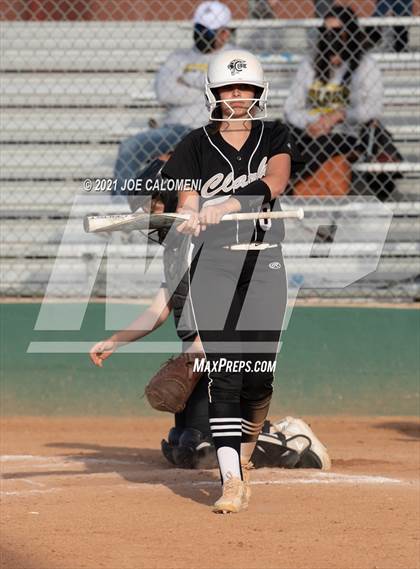 Thumbnail 2 in Churchill vs Clark photogallery.