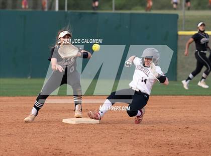 Thumbnail 1 in Churchill vs Clark photogallery.