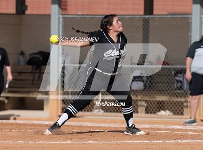 Thumbnail 1 in Churchill vs Clark photogallery.