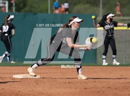 Thumbnail 3 in Churchill vs Clark photogallery.