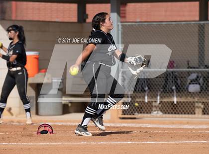 Thumbnail 2 in Churchill vs Clark photogallery.