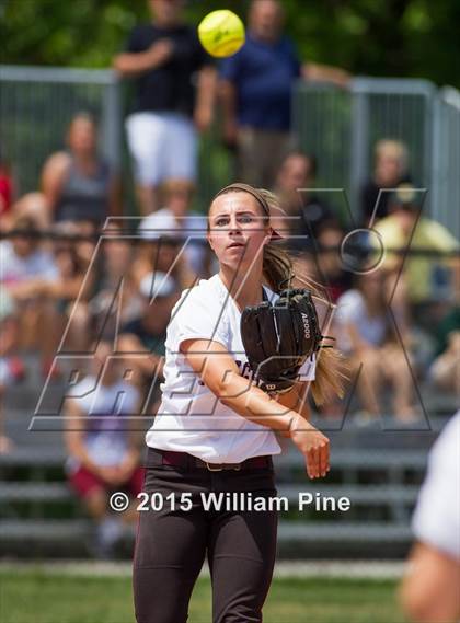 Thumbnail 1 in Kingston vs.  Roosevelt (Section 9 Class AA Final) photogallery.