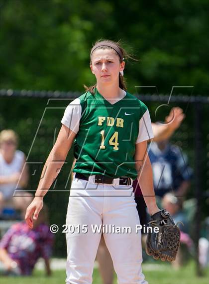 Thumbnail 3 in Kingston vs.  Roosevelt (Section 9 Class AA Final) photogallery.