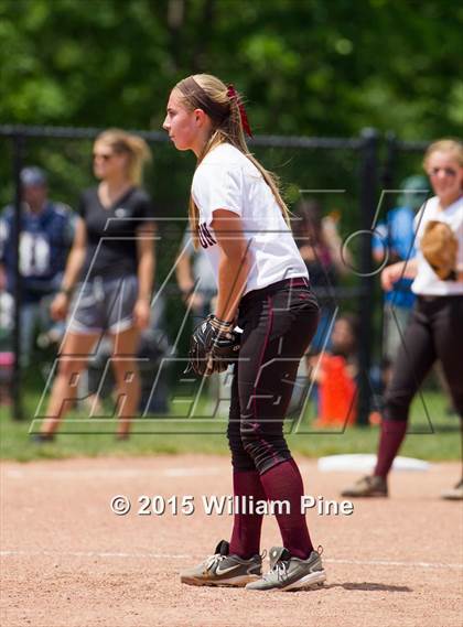 Thumbnail 2 in Kingston vs.  Roosevelt (Section 9 Class AA Final) photogallery.
