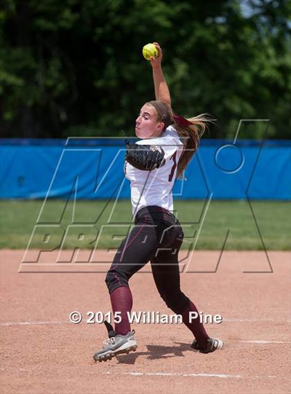 Thumbnail 1 in Kingston vs.  Roosevelt (Section 9 Class AA Final) photogallery.