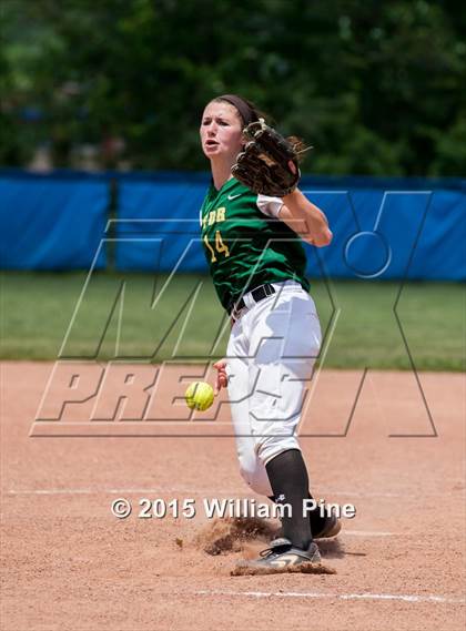 Thumbnail 3 in Kingston vs.  Roosevelt (Section 9 Class AA Final) photogallery.