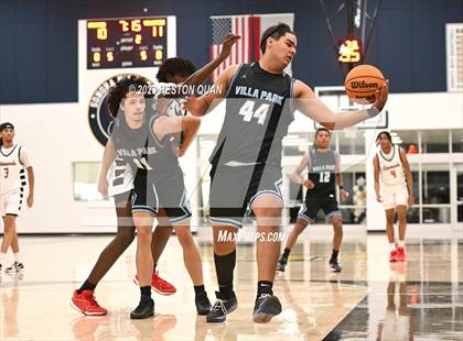 Thumbnail 1 in Villa Park vs. Etiwanda (North OC Championship) photogallery.