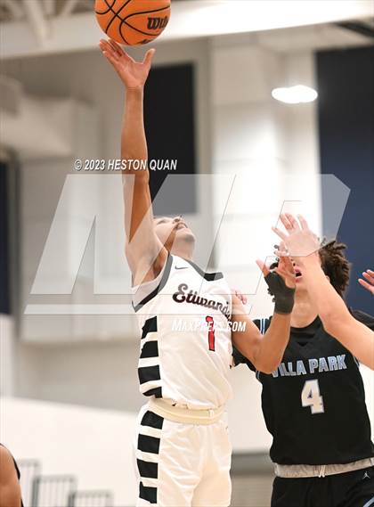 Thumbnail 3 in Villa Park vs. Etiwanda (North OC Championship) photogallery.