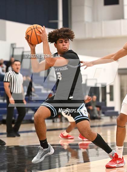 Thumbnail 2 in Villa Park vs. Etiwanda (North OC Championship) photogallery.