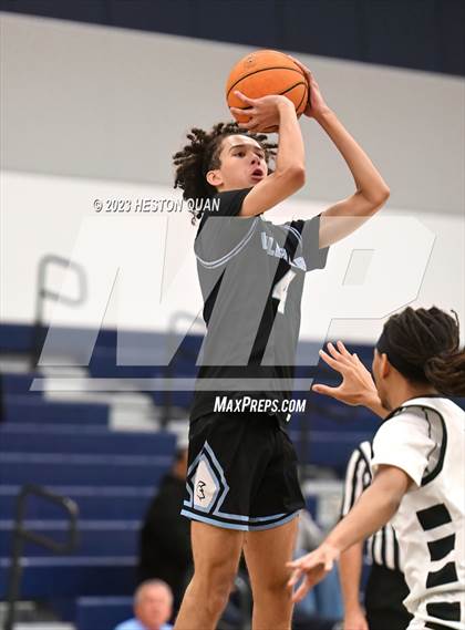 Thumbnail 2 in Villa Park vs. Etiwanda (North OC Championship) photogallery.