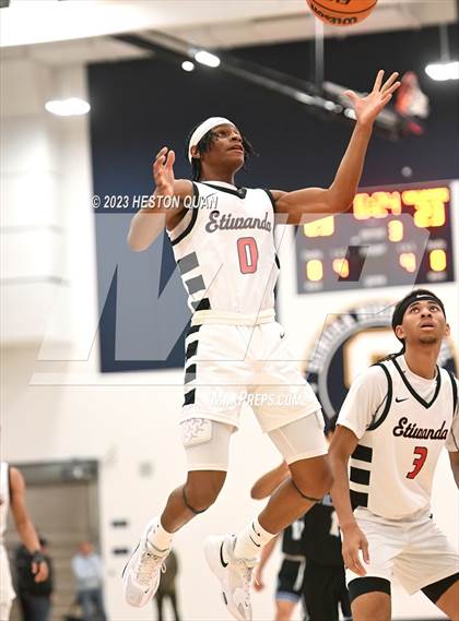Thumbnail 2 in Villa Park vs. Etiwanda (North OC Championship) photogallery.