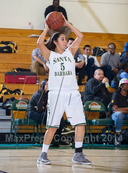 Thumbnail 1 in Firebaugh vs Santa Barbara (CIF SS D3AA Playoff) photogallery.