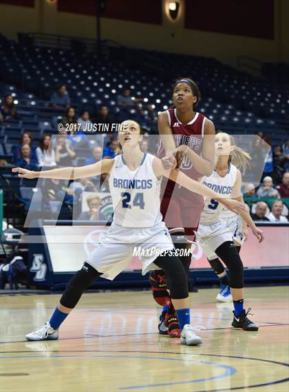 Thumbnail 2 in Scripps Ranch vs. Rancho Bernardo (CIF San Diego Division II Final) photogallery.