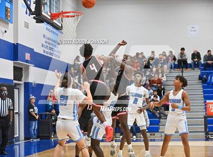 Thumbnail 3 in Sam Rayburn vs Terry (McDonald's Texas Invitational) photogallery.