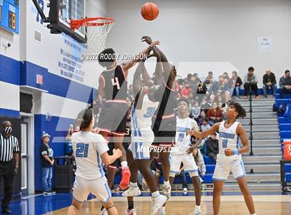 Thumbnail 1 in Sam Rayburn vs Terry (McDonald's Texas Invitational) photogallery.