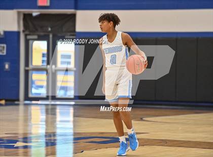 Thumbnail 1 in Sam Rayburn vs Terry (McDonald's Texas Invitational) photogallery.