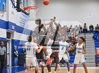 Thumbnail 2 in Sam Rayburn vs Terry (McDonald's Texas Invitational) photogallery.