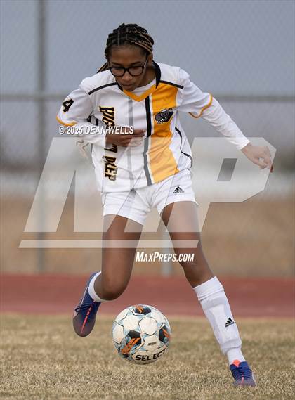 Thumbnail 3 in Highland Prep @ Kingman photogallery.