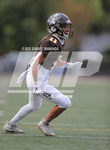 Thumbnail 2 in Chaminade @ Crespi photogallery.