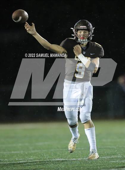Thumbnail 2 in Chaminade @ Crespi photogallery.