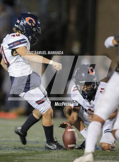 Thumbnail 3 in Chaminade @ Crespi photogallery.