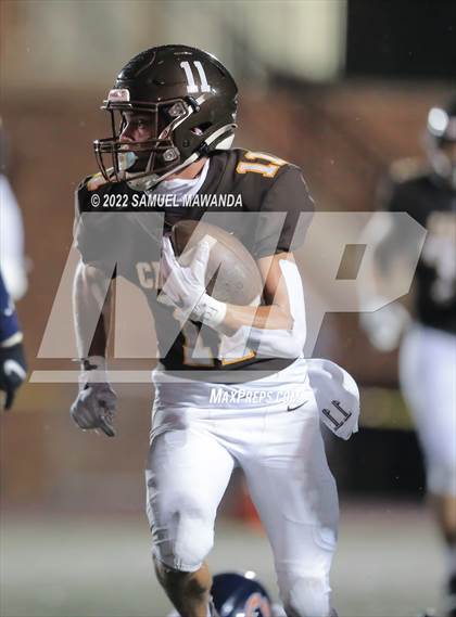 Thumbnail 2 in Chaminade @ Crespi photogallery.