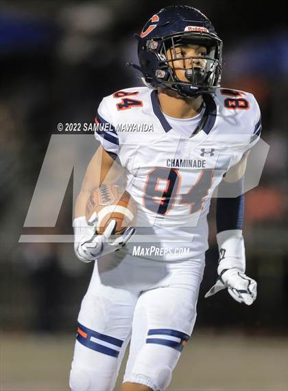 Thumbnail 3 in Chaminade @ Crespi photogallery.