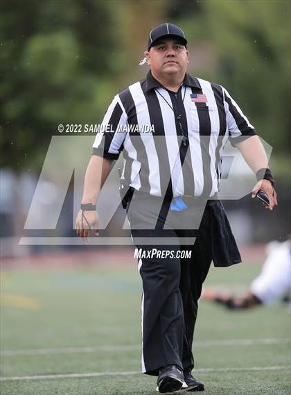 Thumbnail 3 in Chaminade @ Crespi photogallery.