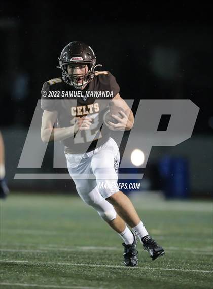 Thumbnail 2 in Chaminade @ Crespi photogallery.