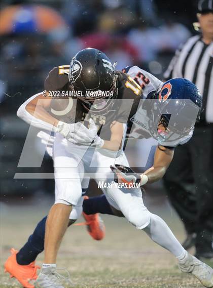 Thumbnail 2 in Chaminade @ Crespi photogallery.