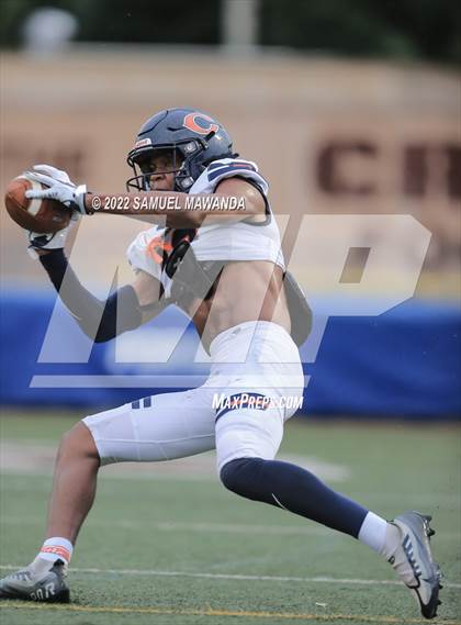 Thumbnail 2 in Chaminade @ Crespi photogallery.