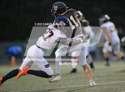 Thumbnail 2 in Chaminade @ Crespi photogallery.