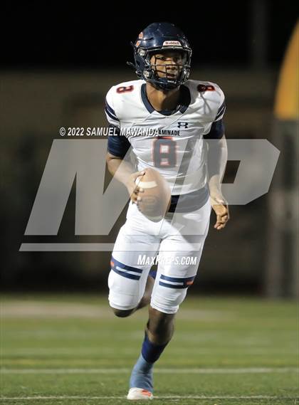 Thumbnail 3 in Chaminade @ Crespi photogallery.