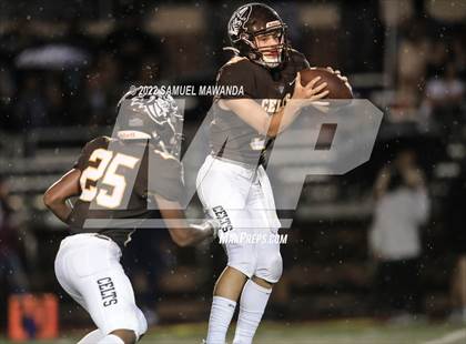 Thumbnail 3 in Chaminade @ Crespi photogallery.
