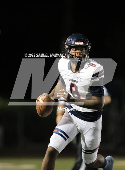 Thumbnail 3 in Chaminade @ Crespi photogallery.