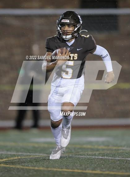 Thumbnail 1 in Chaminade @ Crespi photogallery.