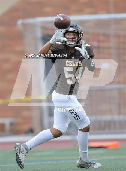 Thumbnail 2 in Chaminade @ Crespi photogallery.