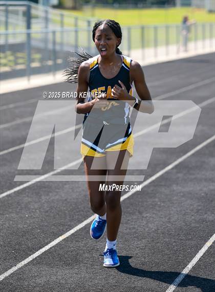 Thumbnail 2 in Cushing Invitational photogallery.