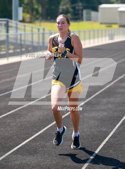 Thumbnail 3 in Cushing Invitational photogallery.