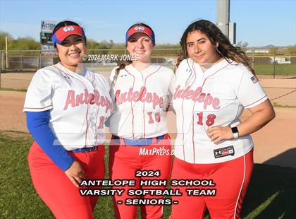 Thumbnail 1 in Antelope @ Desert Heights Prep photogallery.