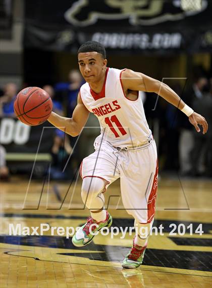 Thumbnail 1 in Overland vs. Denver East (CHSAA 5A Semifinal) photogallery.