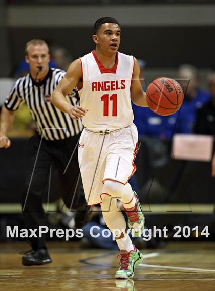 Thumbnail 3 in Overland vs. Denver East (CHSAA 5A Semifinal) photogallery.